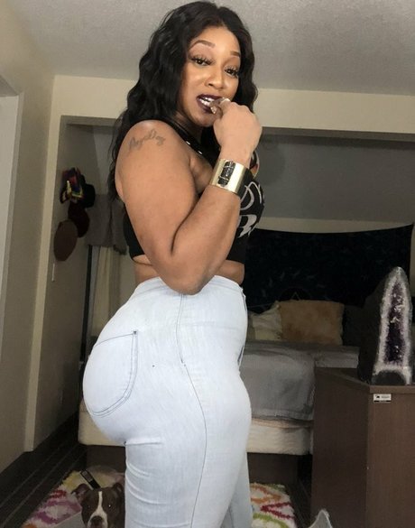 Candie Foxx