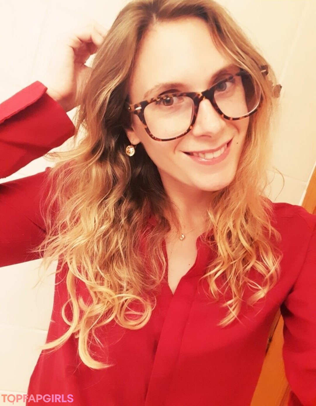 Foto desnuda filtrada de OnlyFans de Ellyedelweiss #48 Foto desnuda filtrada de OnlyFans de Ellyedelweiss #48