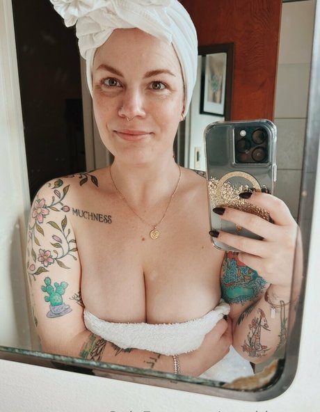 Foto desnuda filtrada de OnlyFans de Gemidemure