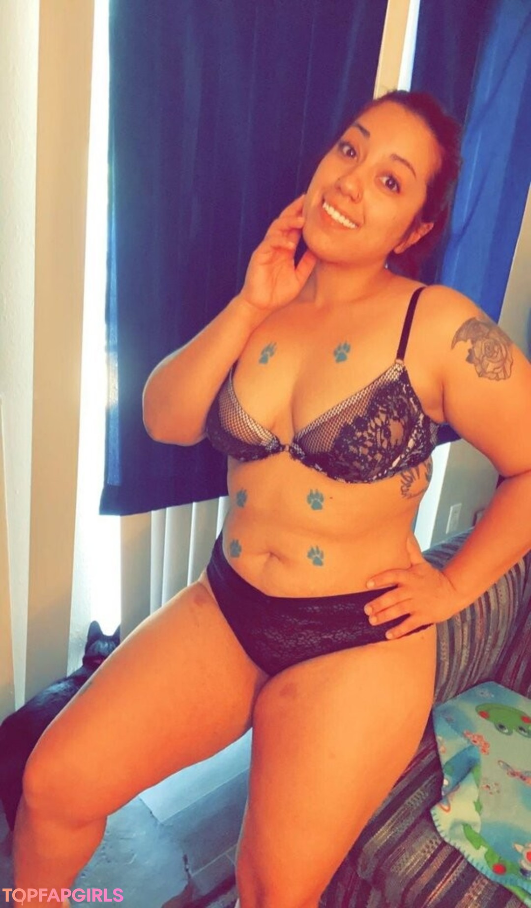 Foto desnuda filtrada de OnlyFans de Naynayswrld #5 Foto desnuda filtrada de OnlyFans de Naynayswrld #5