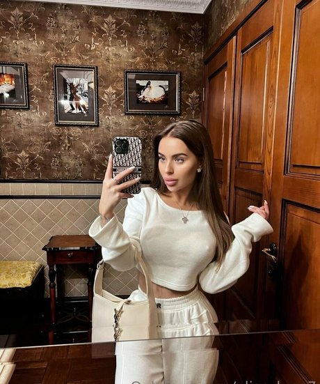 Foto desnuda filtrada de OnlyFans de Eliseluna7