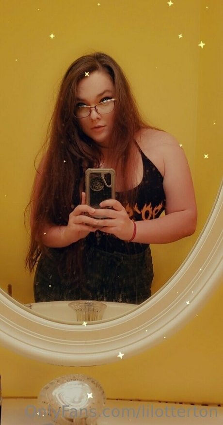 Foto desnuda filtrada de OnlyFans de Lilotterton