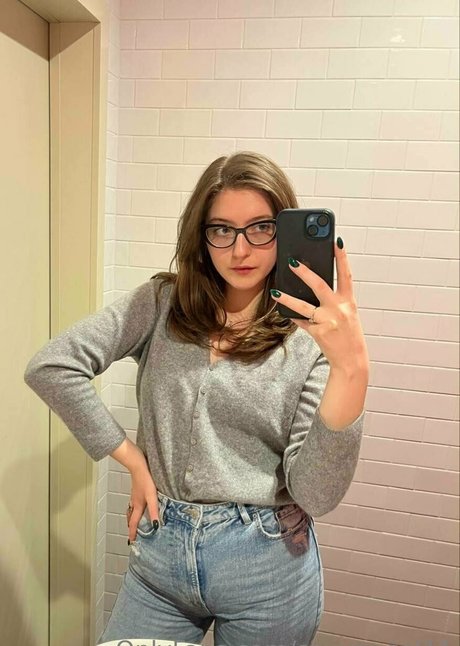 Foto desnuda filtrada de OnlyFans de Sofiaa2307