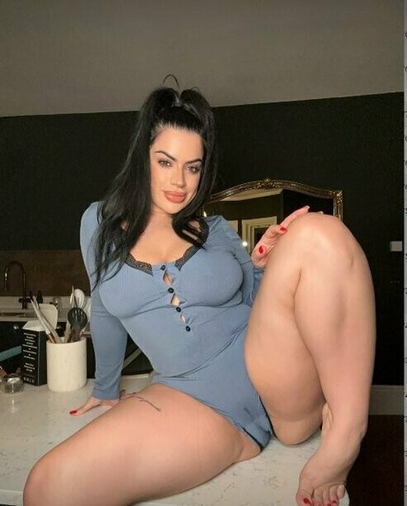 Foto desnuda filtrada de OnlyFans de Lissaaires
