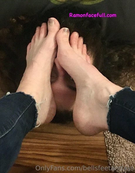 Bellsfeetandass