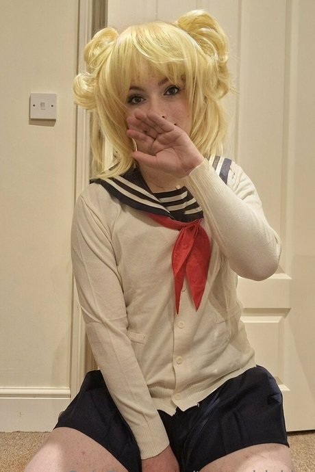 Transgirlakira