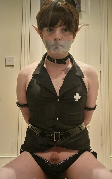 Transgirlakira
