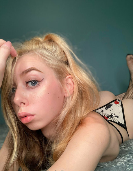 Foto desnuda filtrada de OnlyFans de Luxxlovexx