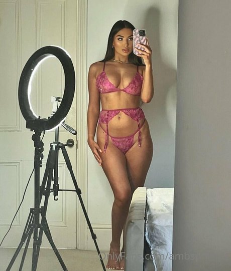 Foto desnuda filtrada de OnlyFans de Ambsphillips
