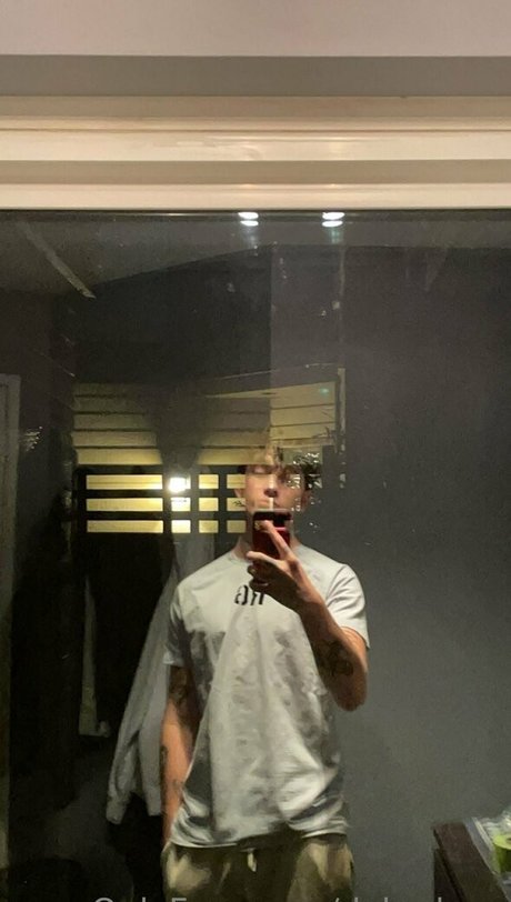 Foto desnuda filtrada de OnlyFans de Dakarluca
