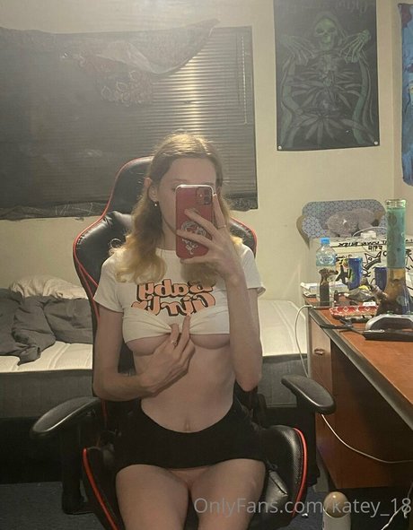 Foto desnuda filtrada de OnlyFans de Katey19
