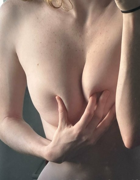 Foto desnuda filtrada de OnlyFans de Katey19