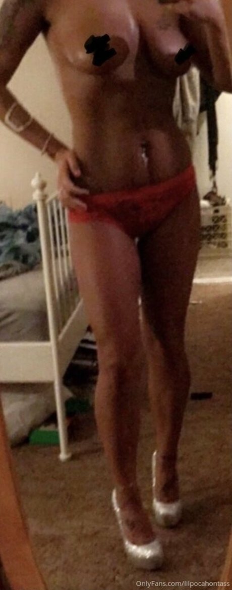 Foto desnuda filtrada de OnlyFans de Lilpocahontass
