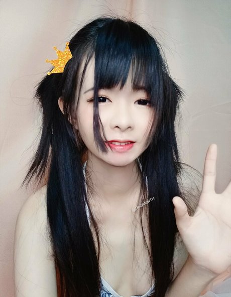 Foto desnuda filtrada de OnlyFans de Dollymewth