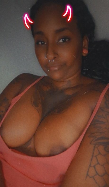 Alexaebony