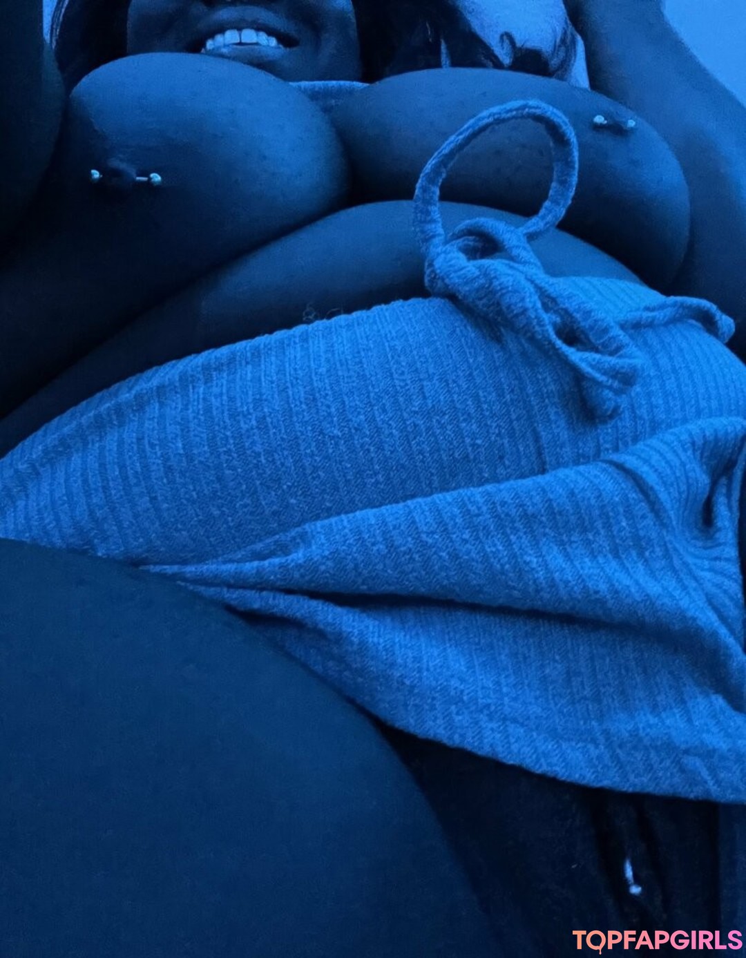 Foto desnuda filtrada de OnlyFans de Strifequeeneris #50 Foto desnuda filtrada de OnlyFans de Strifequeeneris #50