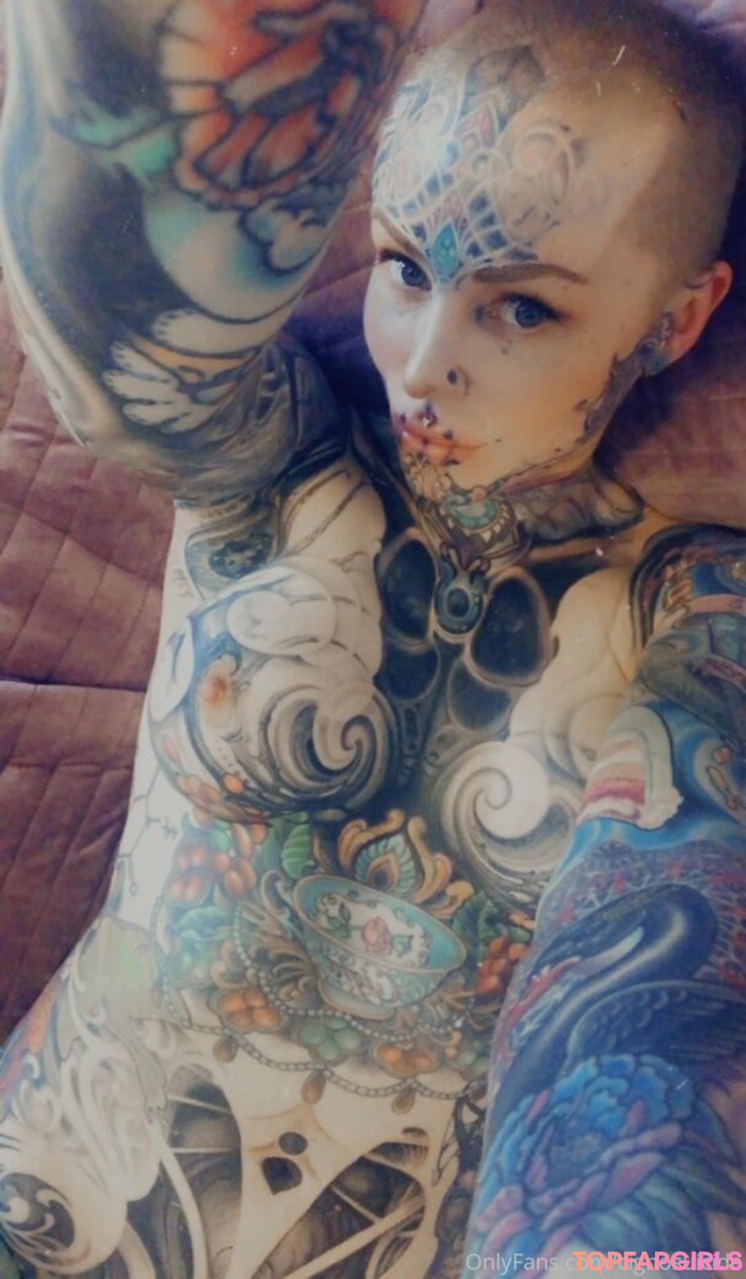 Foto desnuda filtrada de OnlyFans de Cignosuicide #101 Foto desnuda filtrada de OnlyFans de Cignosuicide #101