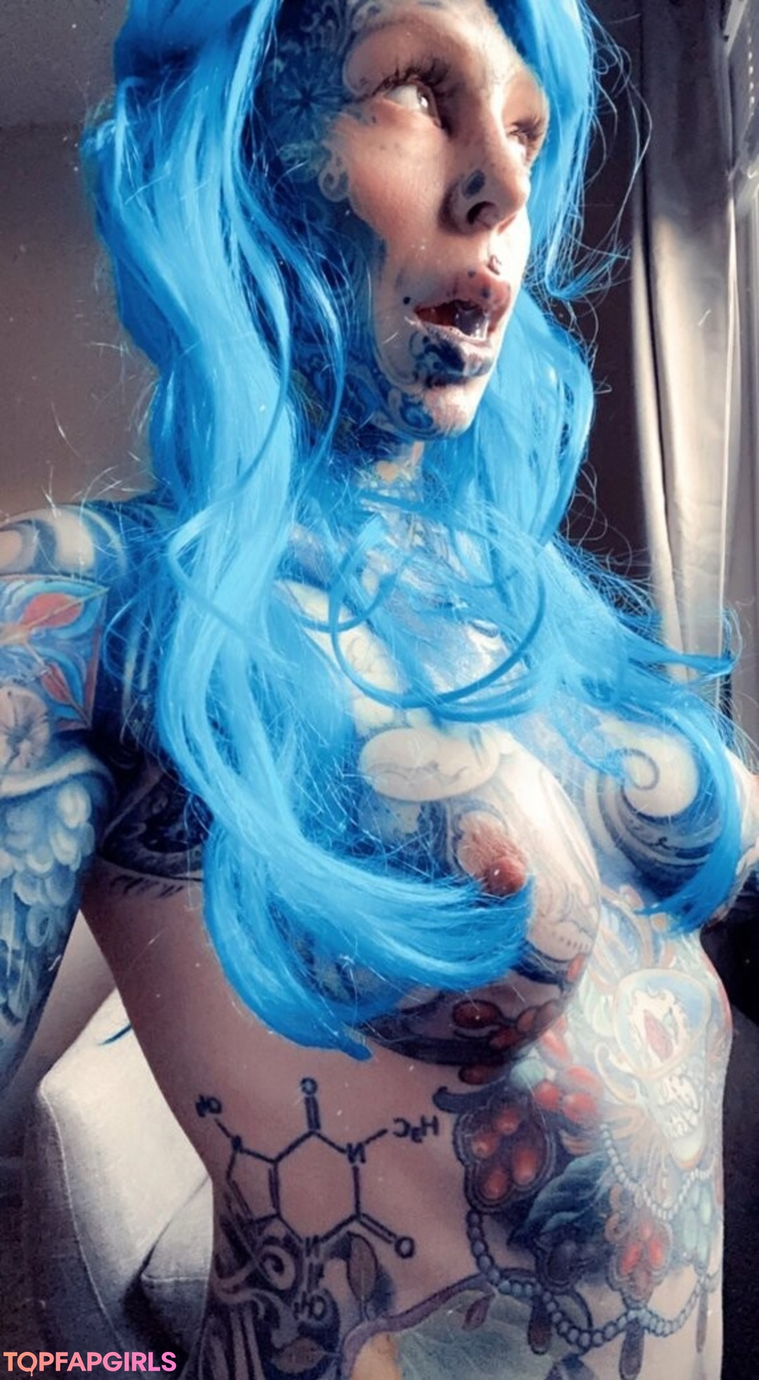 Foto desnuda filtrada de OnlyFans de Cignosuicide #44 Foto desnuda filtrada de OnlyFans de Cignosuicide #44