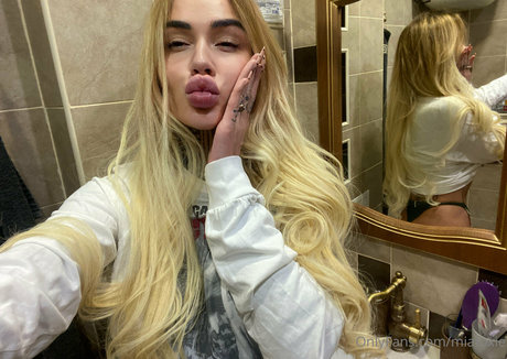 Foto desnuda filtrada de OnlyFans de Miafoxie
