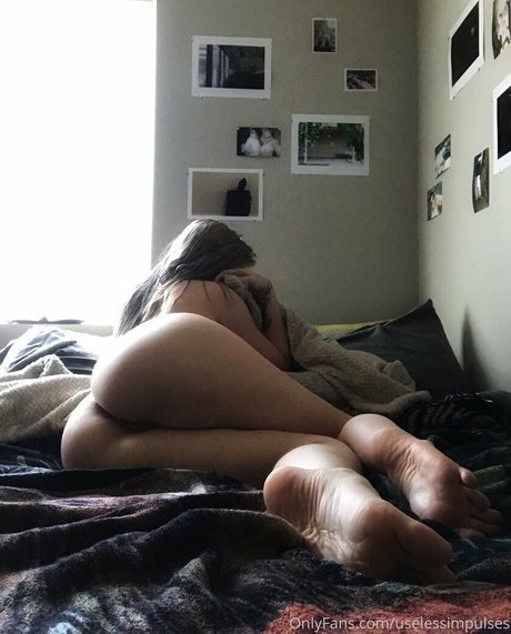 Foto desnuda filtrada de OnlyFans de Tvstaticdreams
