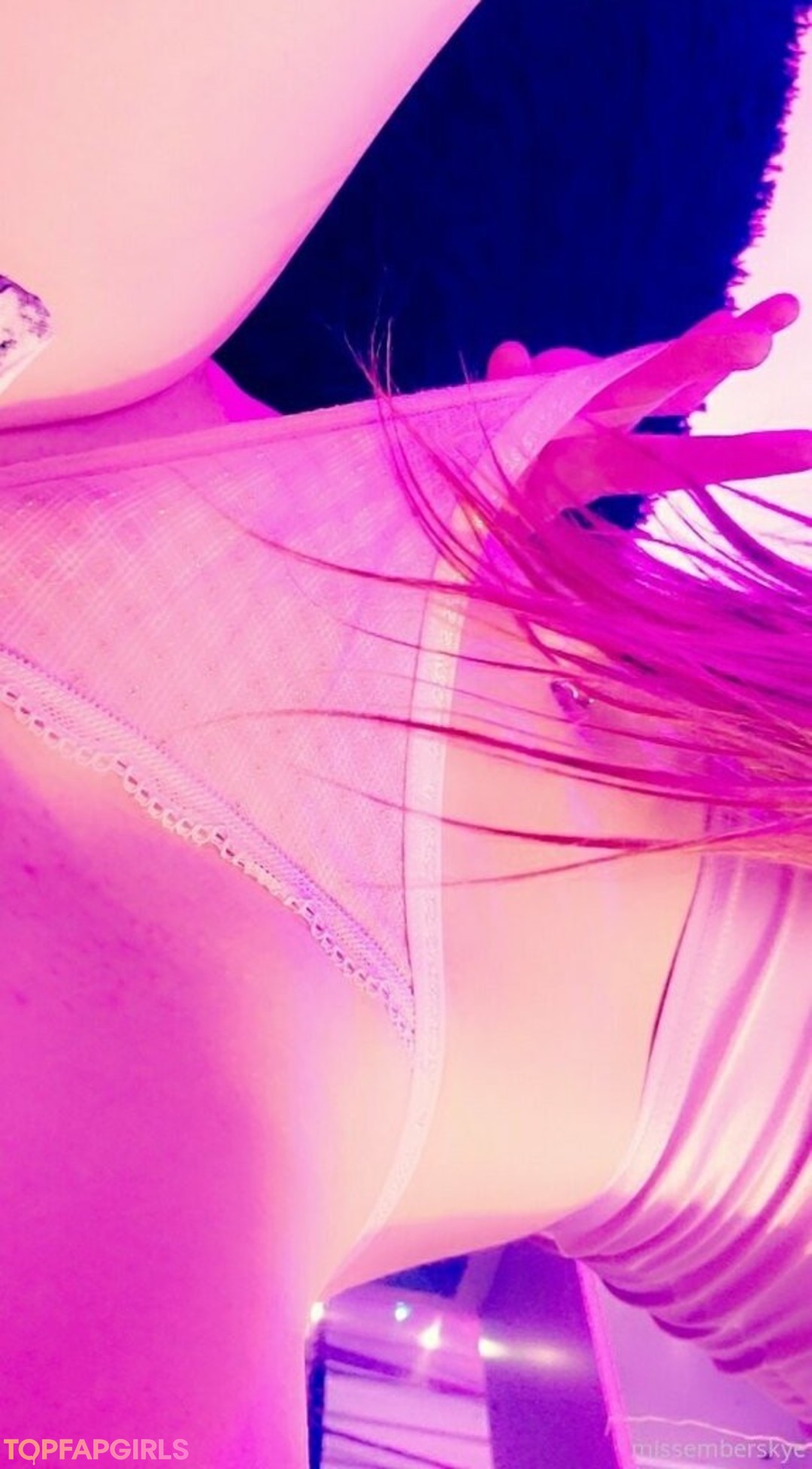 Foto desnuda filtrada de OnlyFans de Missemberskye #58 Foto desnuda filtrada de OnlyFans de Missemberskye #58