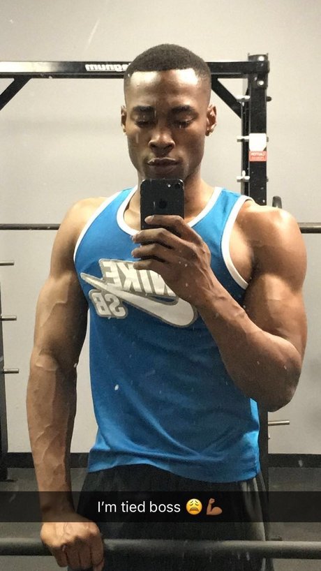 Foto desnuda filtrada de OnlyFans de Tee Be Slangin