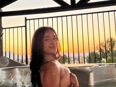 Mia Vip