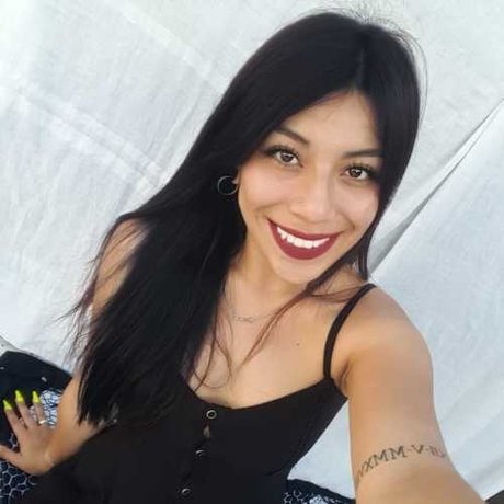 Foto desnuda filtrada de OnlyFans de Mia Agustina