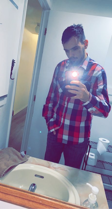 Foto desnuda filtrada de OnlyFans de Trevor Sharpe