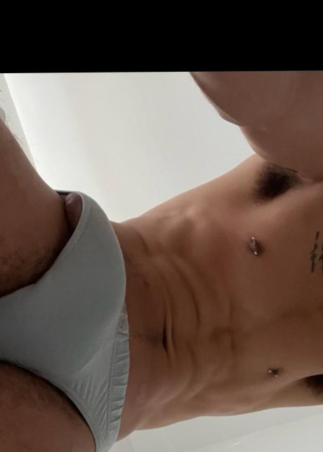 Foto desnuda filtrada de OnlyFans de Mitch