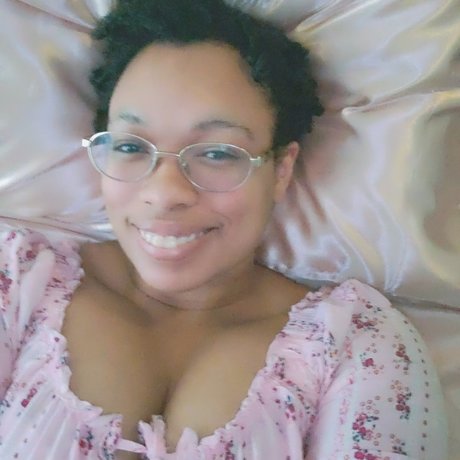 Foto desnuda filtrada de OnlyFans de Amira Yums