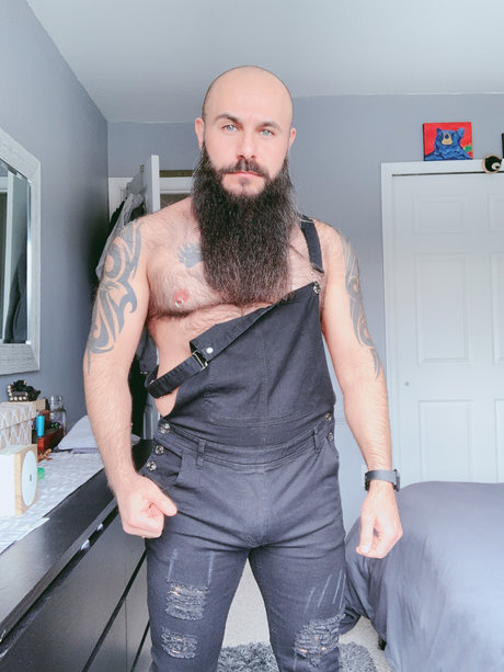 Foto desnuda filtrada de OnlyFans de The Bearded Bear Man