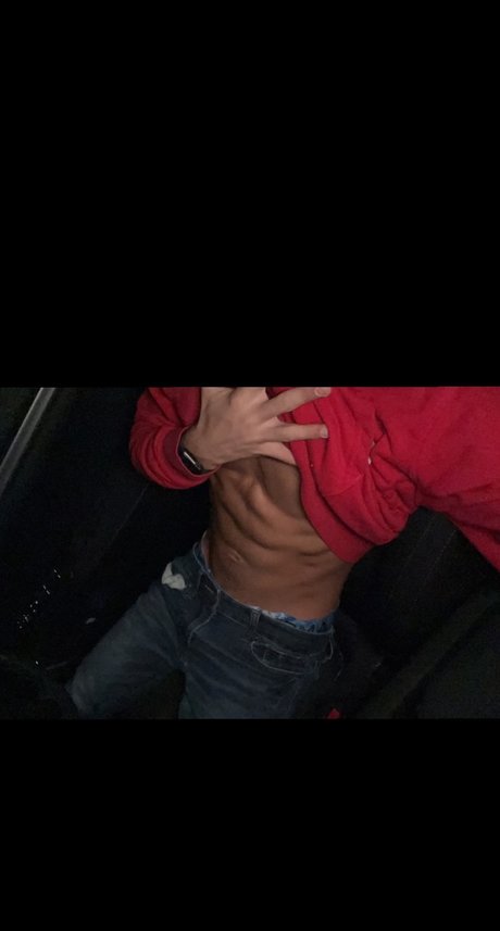 Foto desnuda filtrada de OnlyFans de Benji