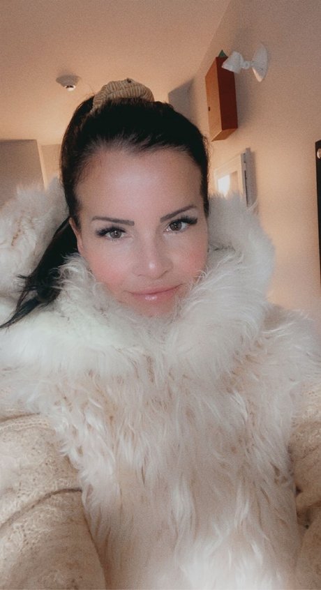 Foto desnuda filtrada de OnlyFans de Bellarosy