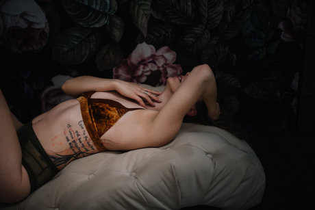 Foto desnuda filtrada de OnlyFans de Bell 