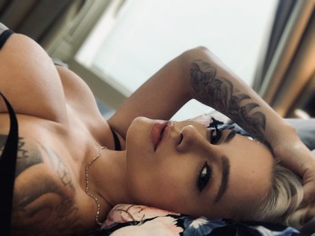 Foto desnuda filtrada de OnlyFans de Mila Milan