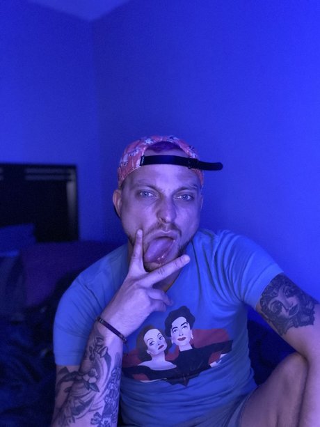 Foto desnuda filtrada de OnlyFans de Michael