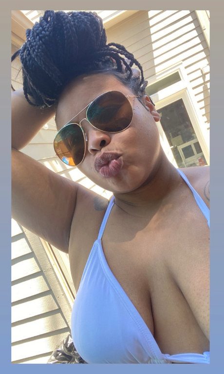 Foto desnuda filtrada de OnlyFans de Phat Ma World