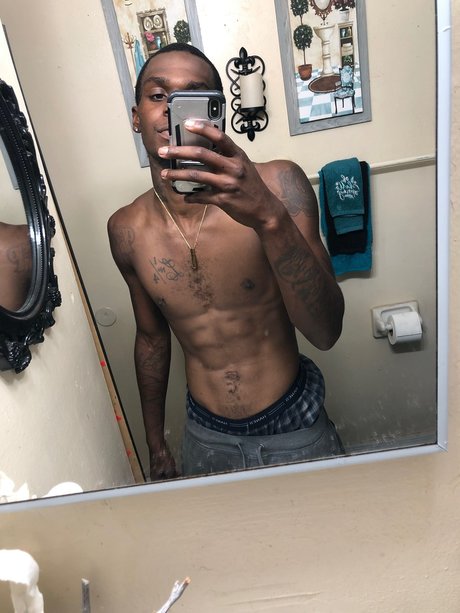 Foto desnuda filtrada de OnlyFans de Regwiththe3rdleg