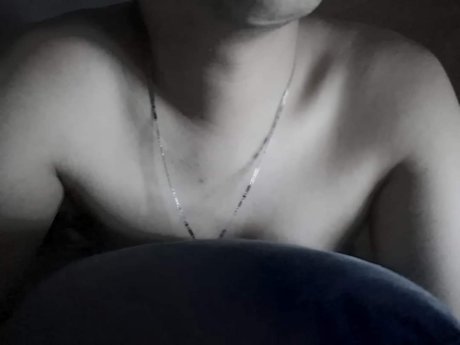 Foto desnuda filtrada de OnlyFans de Bisexual Boy