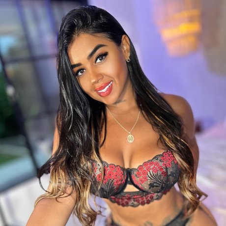  Andrea Molina