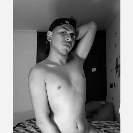 Foto desnuda filtrada de OnlyFans de Andy Rojas