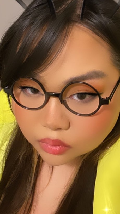 Foto desnuda filtrada de OnlyFans de Mika Mura