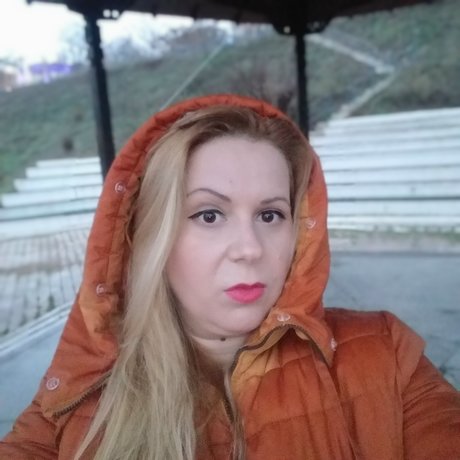 Foto desnuda filtrada de OnlyFans de Mihaelagabriela