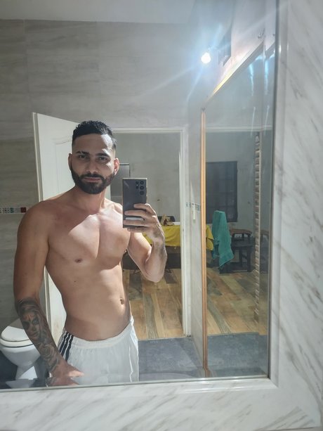 Foto desnuda filtrada de OnlyFans de Ryan
