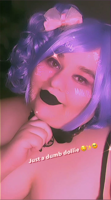 Foto desnuda filtrada de OnlyFans de Mimi Dollie