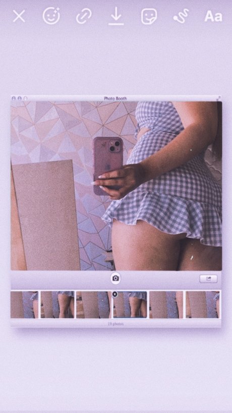 Foto desnuda filtrada de OnlyFans de Joy Ahmad
