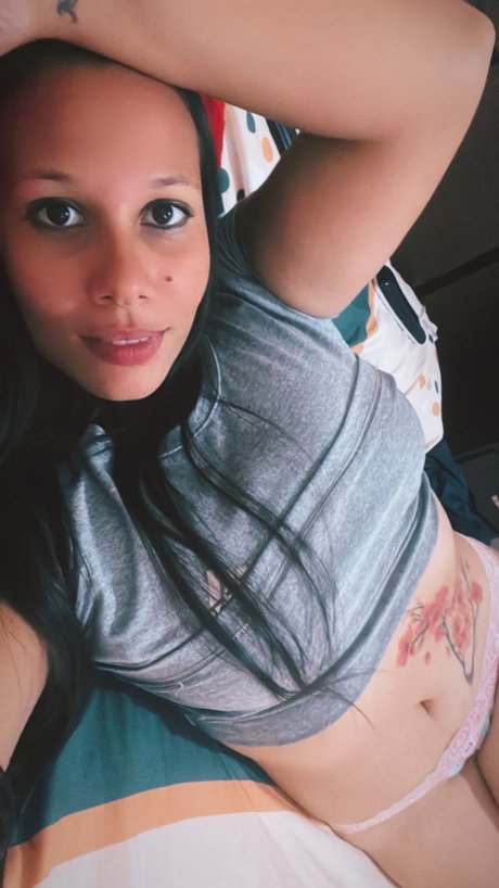 Foto desnuda filtrada de OnlyFans de Mimadita Linda