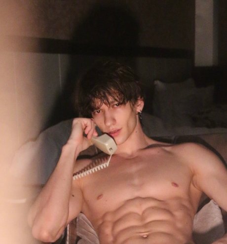 Andrii Shine