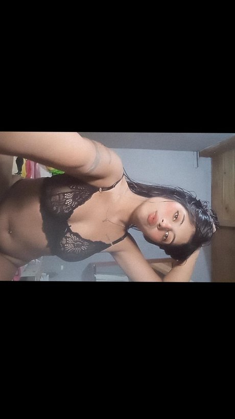 Foto desnuda filtrada de OnlyFans de Zorrahot